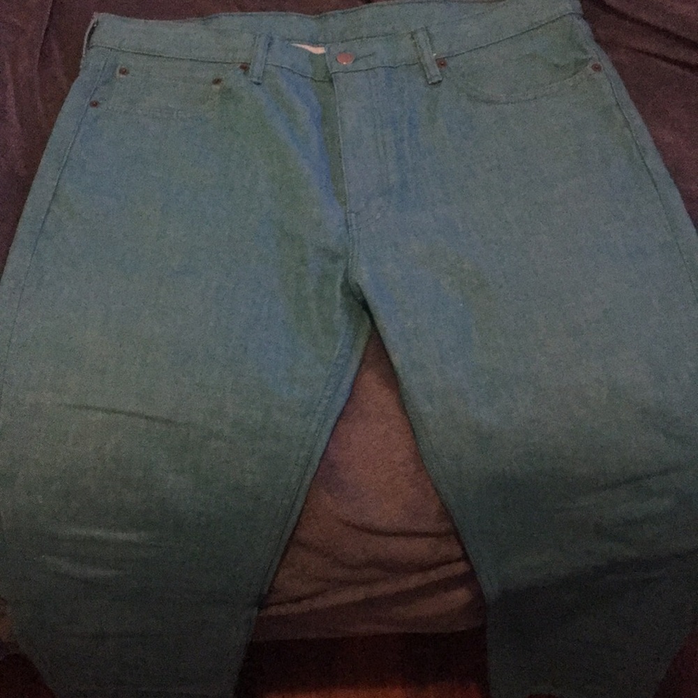 Levi jeans